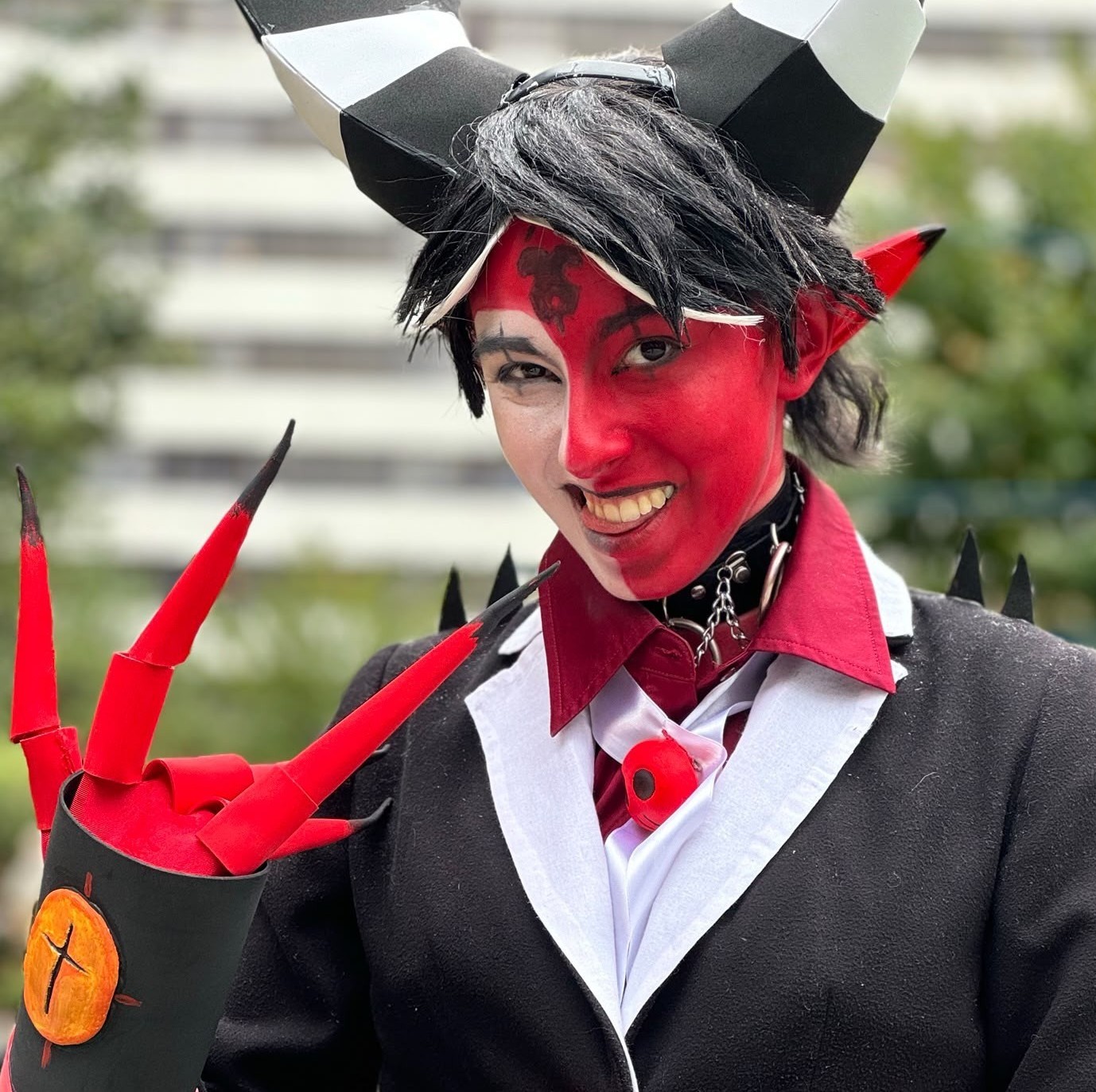 Blitzo Cosplay